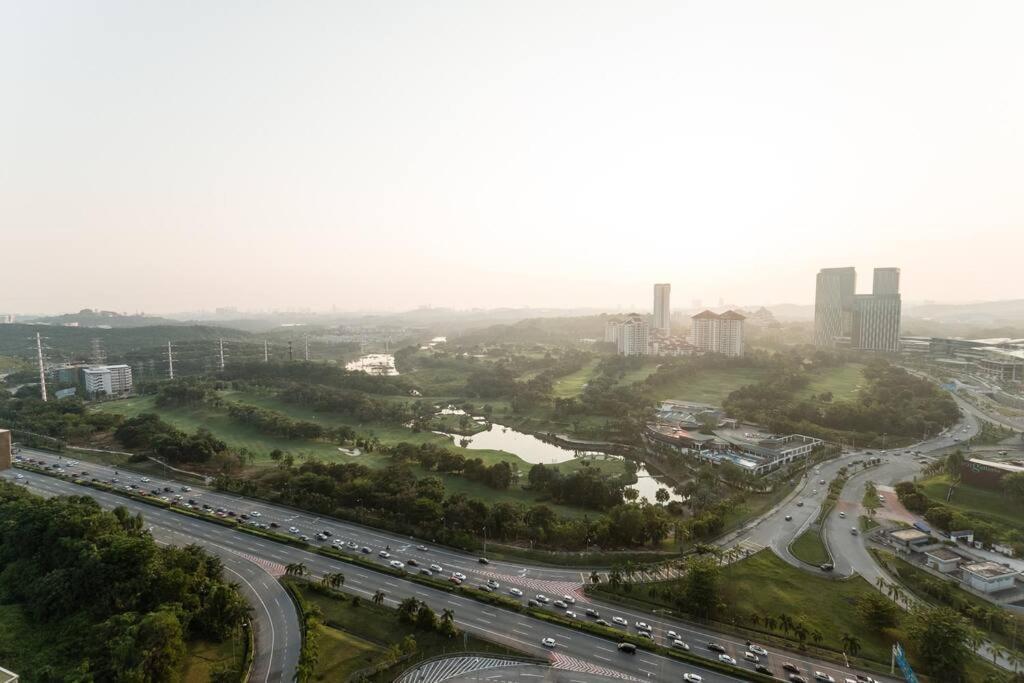 Conezion Residence Putrajaya 3Br6Pax Ioi City Mall Εξωτερικό φωτογραφία