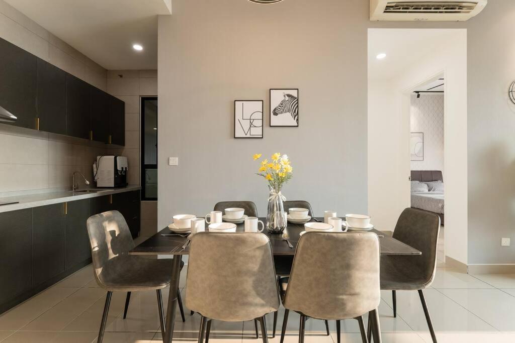 Conezion Residence Putrajaya 3Br6Pax Ioi City Mall Εξωτερικό φωτογραφία