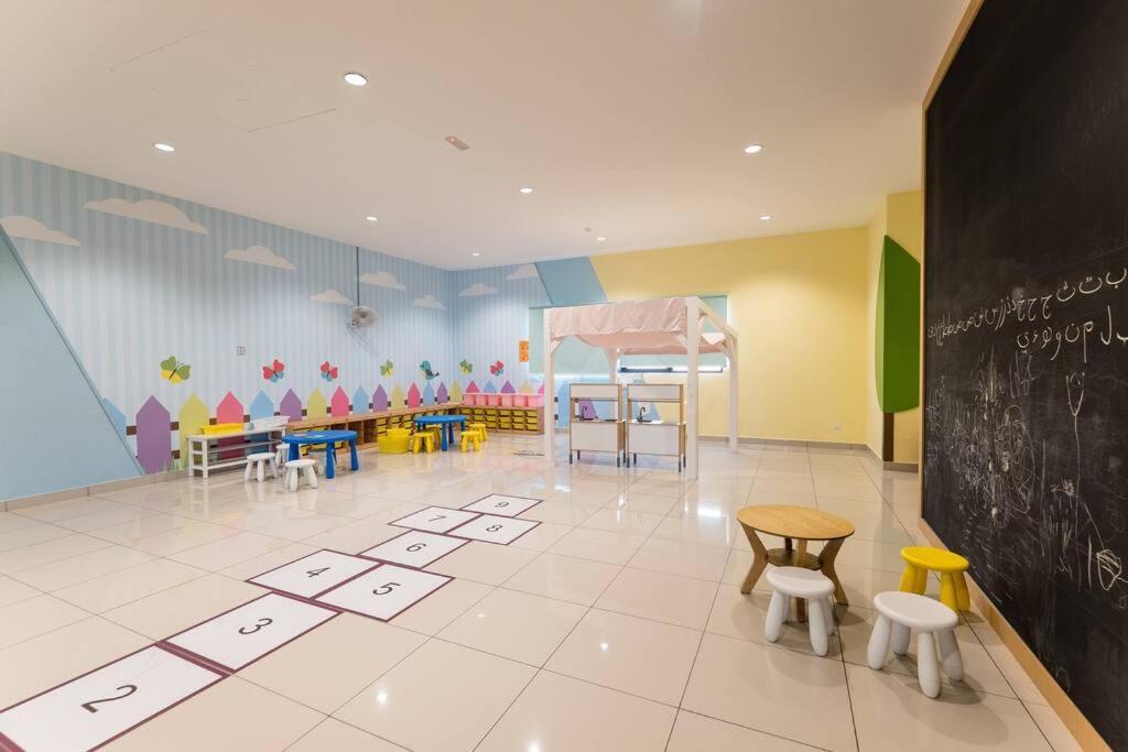 Conezion Residence Putrajaya 3Br6Pax Ioi City Mall Εξωτερικό φωτογραφία