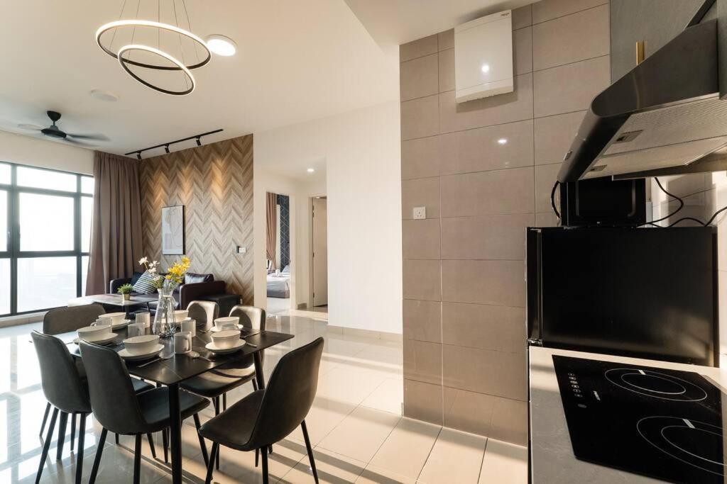 Conezion Residence Putrajaya 3Br6Pax Ioi City Mall Εξωτερικό φωτογραφία